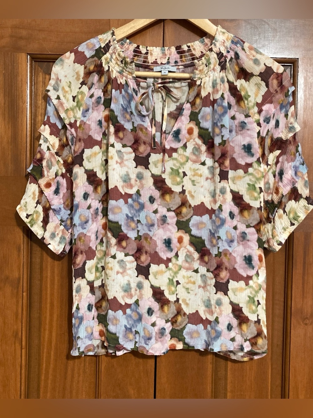 Rails Paris painted Floral Tie-Neck crinkle Blouse Multi Pastel women’s medium